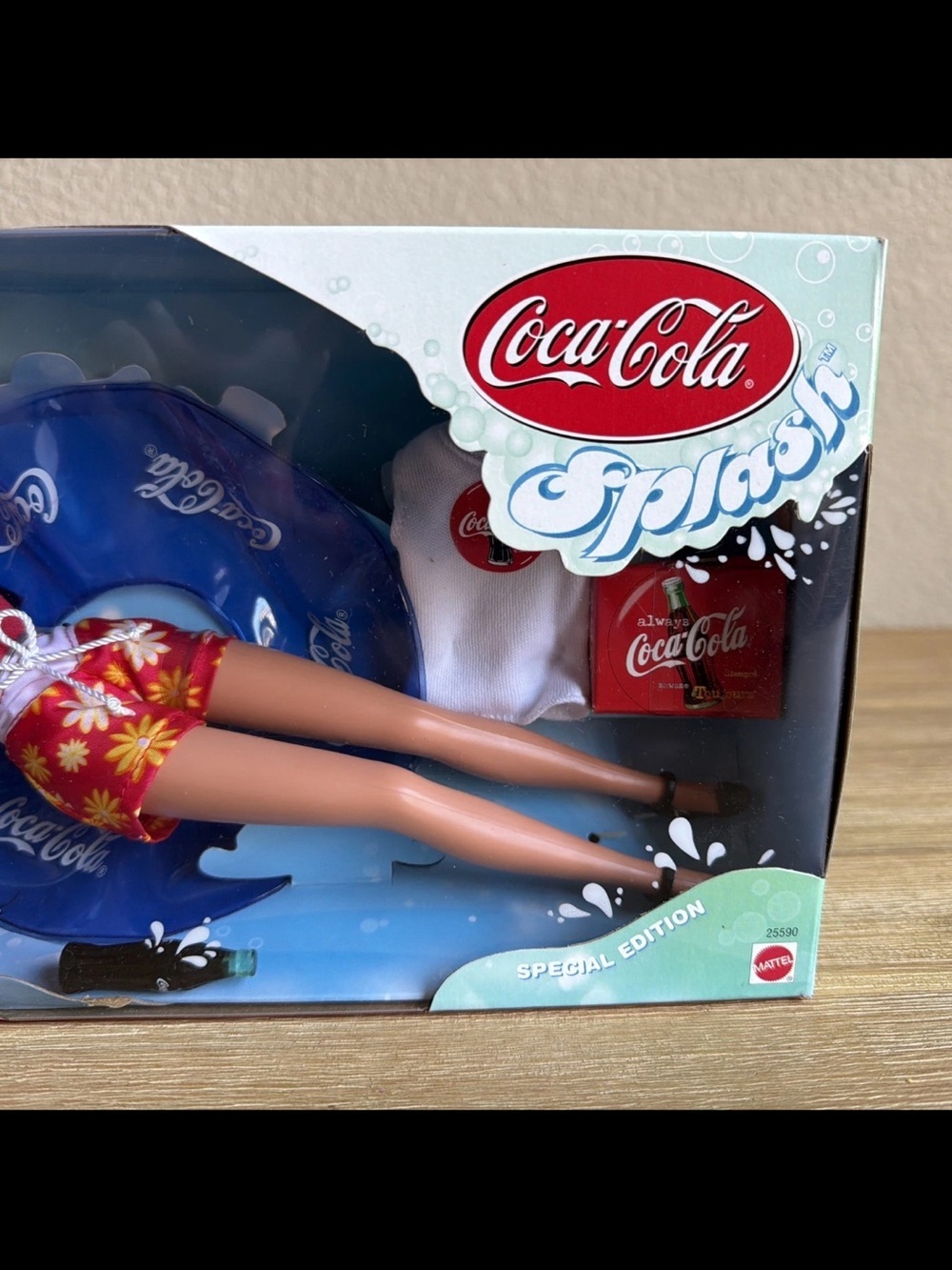 1999 Barbie Coca Cola Splash Doll Special Edition #25590 New in Unopened Box - Picture 3 of 8
